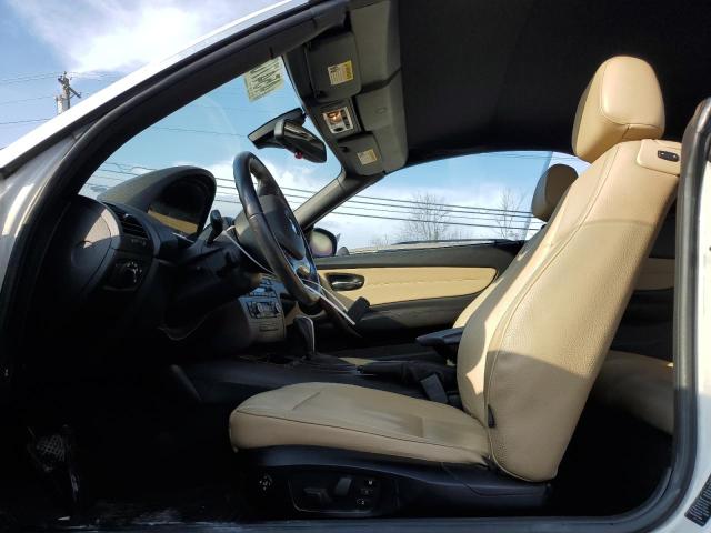 Photo 7 from auction – 2010 BMW 128 I with VIN WBAUN1C51AVH82037