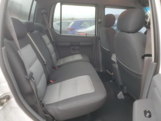 Photo 10 from auction – 2005 FORD EXPLORER S with VIN 1FMZU67K35UA70545