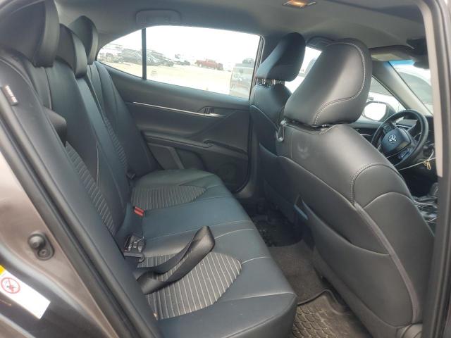 Photo 10 from auction – 2018 TOYOTA CAMRY L with VIN 4T1B11HK7JU650791