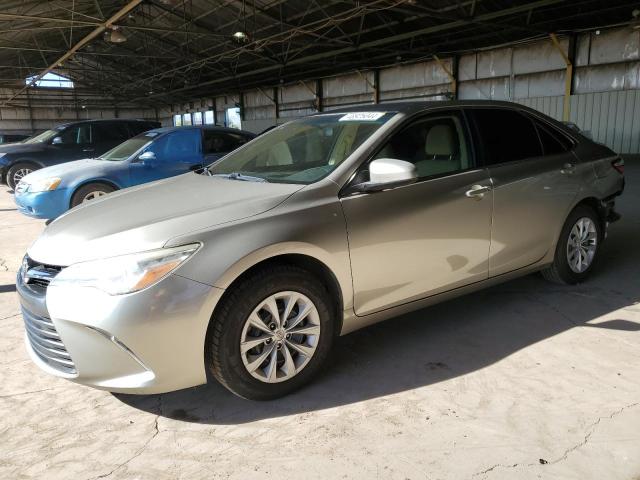 TOYOTA CAMRY LE 2017 with VIN 4T1BF1FKXHU433461 - Photo from auction