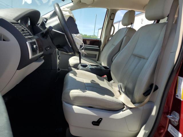 Photo 7 from auction – 2010 CHRYSLER TOWN & COU with VIN 2A4RR8DX1AR382088