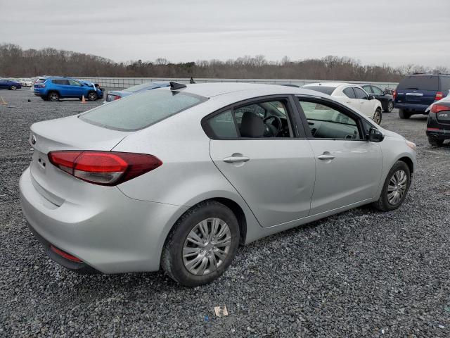 Photo 3 from auction – 2018 KIA FORTE LX with VIN 3KPFK4A72JE214407