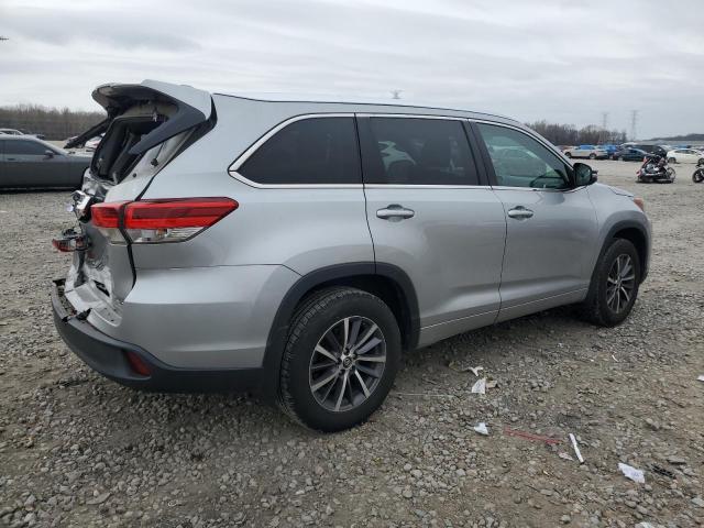 Photo 3 from auction – 2017 TOYOTA HIGHLANDER with VIN 5TDKZRFH9HS525731