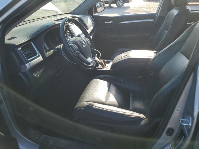 Photo 7 from auction – 2019 TOYOTA HIGHLANDER with VIN 5TDKZRFH0KS557510