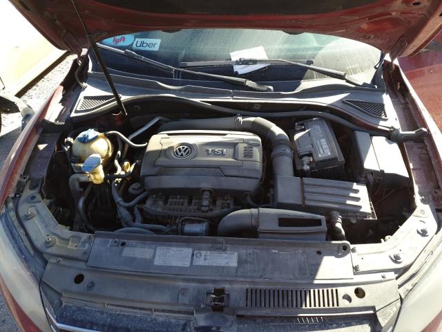 Photo 12 from auction – 2015 VOLKSWAGEN PASSAT S with VIN 1VWAT7A30FC065111