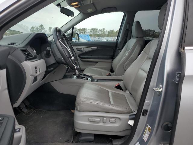 Photo 7 from auction – 2017 HONDA RIDGELINE with VIN 5FPYK2F55HB011740