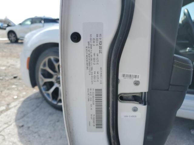 صورة رقم 12 من المزاد - 2018 CHRYSLER 300 S مع VIN 2C3CCABG4JH291849