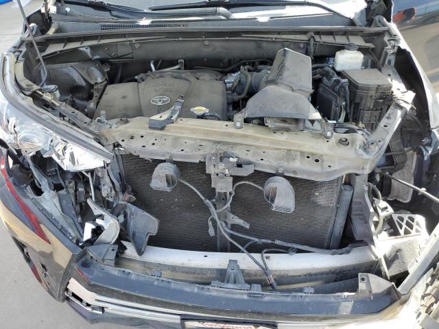 Photo 12 from auction – 2017 TOYOTA HIGHLANDER with VIN 5TDZZRFH4HS207496