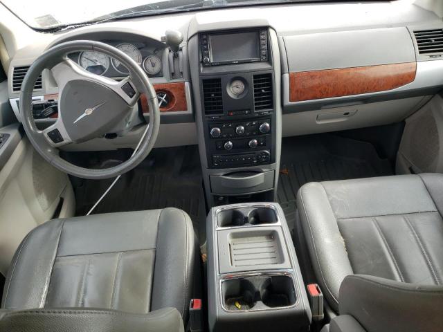 Photo 8 from auction – 2008 CHRYSLER TOWN & COU with VIN 2A8HR54P08R701502