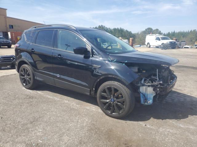 Photo 4 from auction – 2017 FORD ESCAPE SE with VIN 1FMCU0GD4HUD51343