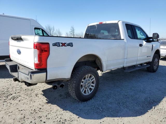 Photo 3 from auction – 2017 FORD F250 SUPER with VIN 1FT7X2BT4HEE33462