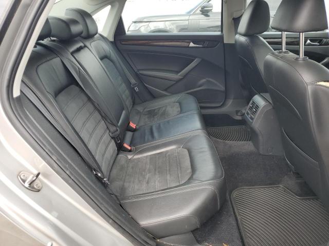 Photo 10 from auction – 2014 VOLKSWAGEN PASSAT SEL with VIN 1VWCT7A35EC054869
