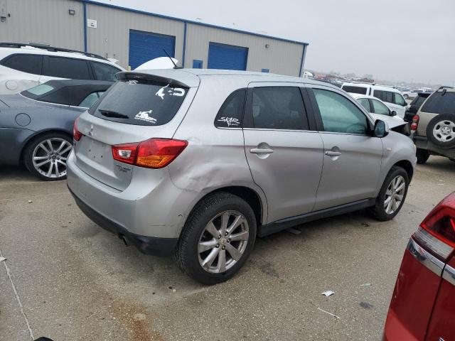 Photo 3 from auction – 2015 MITSUBISHI OUTLANDER with VIN 4A4AP4AUXFE007633