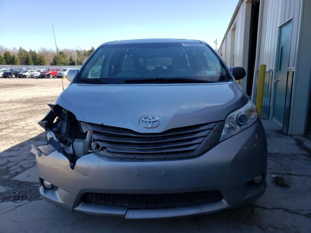 Photo 5 from auction – 2013 TOYOTA SIENNA XLE with VIN 5TDDK3DC5DS055368