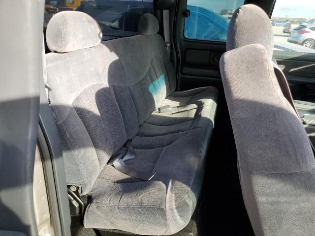 Photo 10 from auction – 2002 CHEVROLET SILVERADO with VIN 2GCEC19VX21325165