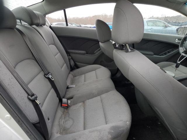 Photo 10 from auction – 2018 KIA FORTE LX with VIN 3KPFK4A72JE214407