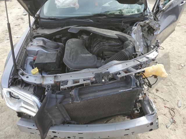 Photo 11 from auction – 2016 CHRYSLER 300 LIMITE with VIN 2C3CCAAG7GH206674