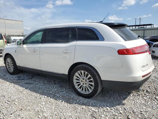 Photo 2 from auction – 2012 LINCOLN MKT with VIN 2LMHJ5FR7CBL54569
