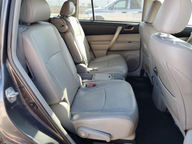 Photo 11 from auction – 2012 TOYOTA HIGHLANDER with VIN 5TDBK3EH3CS110478