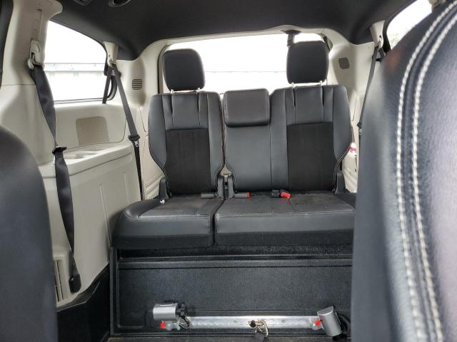 Photo 10 from auction – 2019 DODGE GRAND CARA with VIN 2C4RDGCG0KR695604
