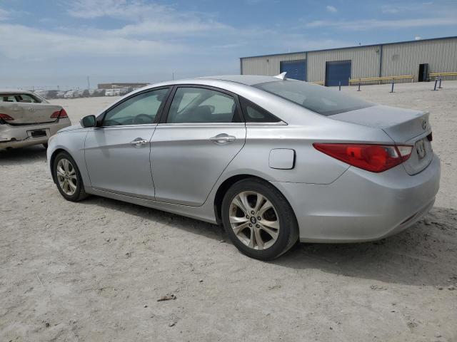Photo 2 from auction – 2011 HYUNDAI SONATA SE with VIN 5NPEC4AC3BH063788
