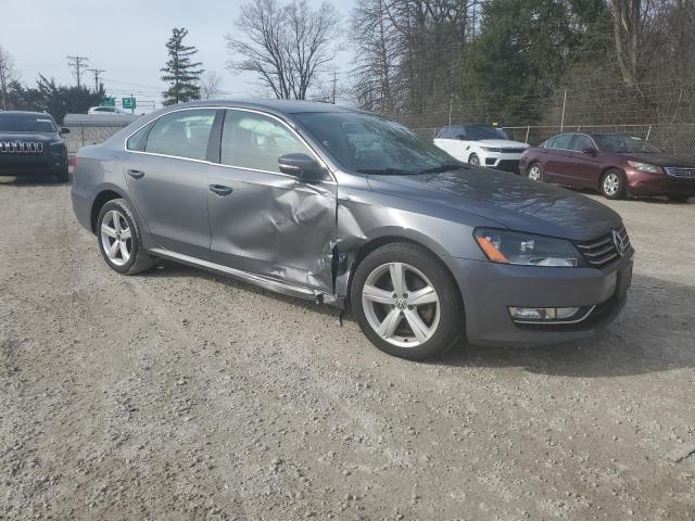 Photo 4 from auction – 2015 VOLKSWAGEN PASSAT S with VIN 1VWAT7A35FC088111