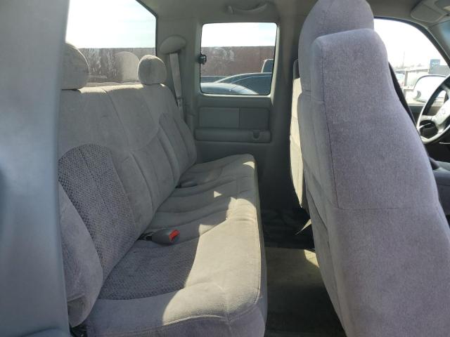 Photo 10 from auction – 2000 CHEVROLET SILVERADO with VIN 1GCEC19T3YZ209529