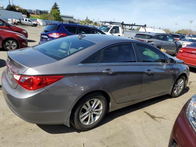Photo 3 from auction – 2012 HYUNDAI SONATA GLS with VIN 5NPEB4AC7CH372409