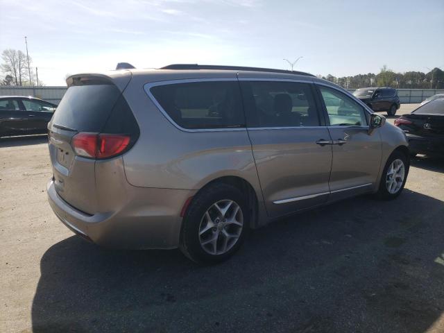 Photo 3 from auction – 2017 CHRYSLER PACIFICA T with VIN 2C4RC1BG9HR628526