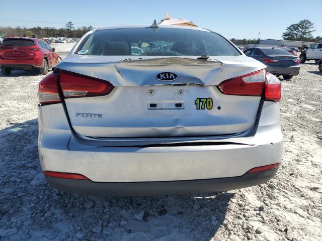 Photo 6 from auction – 2017 KIA FORTE LX with VIN 3KPFK4A74HE073706
