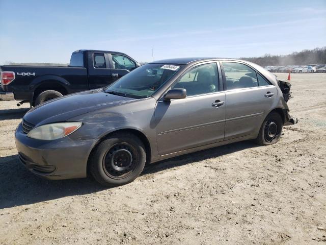 TOYOTA CAMRY LE 2002 with VIN 4T1BE32K42U586705 - Photo from auction