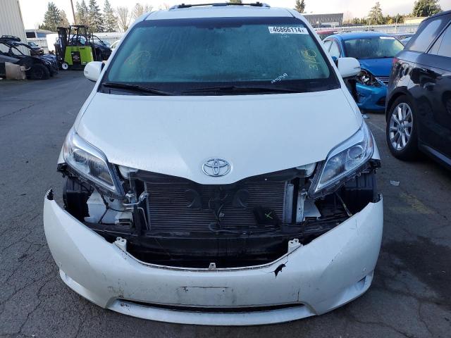 Photo 5 from auction – 2017 TOYOTA SIENNA XLE with VIN 5TDDZ3DC7HS159507