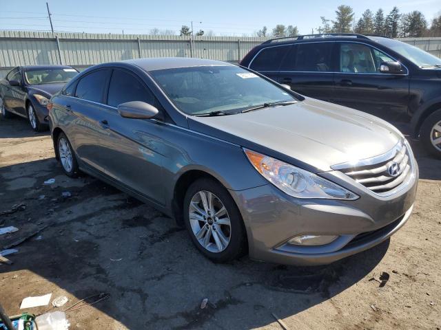 Photo 4 from auction – 2013 HYUNDAI SONATA GLS with VIN 5NPEB4AC8DH786980