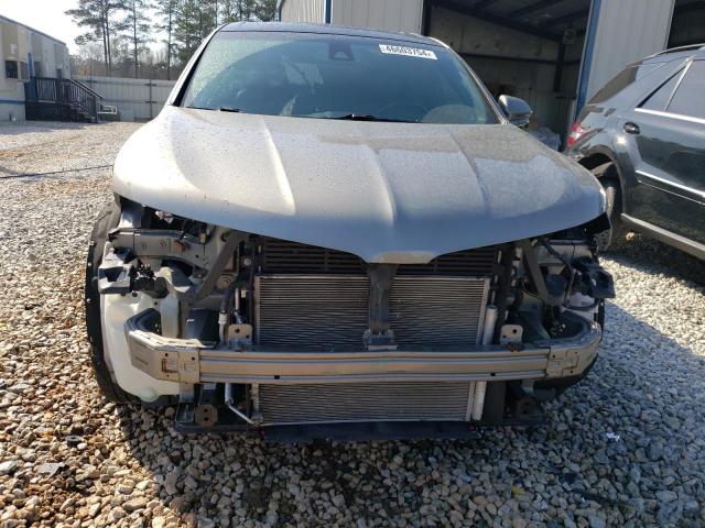 Photo 5 from auction – 2016 LINCOLN MKX RESERV with VIN 2LMTJ8LR6GBL61454