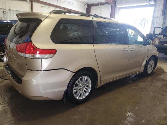 Photo 3 from auction – 2011 TOYOTA SIENNA XLE with VIN 5TDYK3DC9BS113268