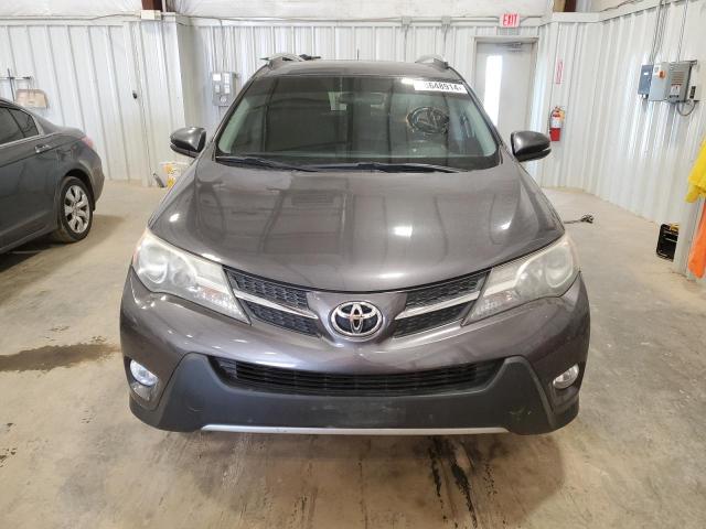 Photo 5 from auction – 2015 TOYOTA RAV4 XLE with VIN 2T3RFREV8FW296548