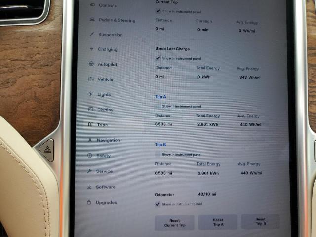 Photo 9 from auction – 2017 TESLA MODEL S with VIN 5YJSA1E24HF229199