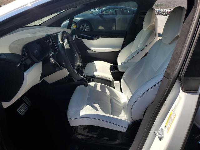 Photo 7 from auction – 2017 TESLA MODEL X with VIN 5YJXCBE48HF035637