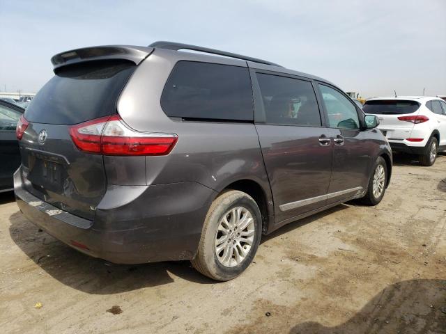 Photo 3 from auction – 2017 TOYOTA SIENNA XLE with VIN 5TDYZ3DC5HS858703