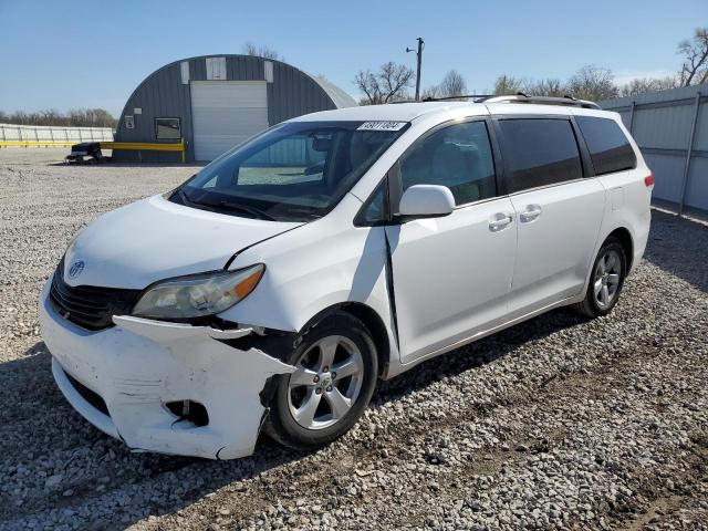 Photo 1 from auction – 2012 TOYOTA SIENNA LE with VIN 5TDKK3DC9CS247480
