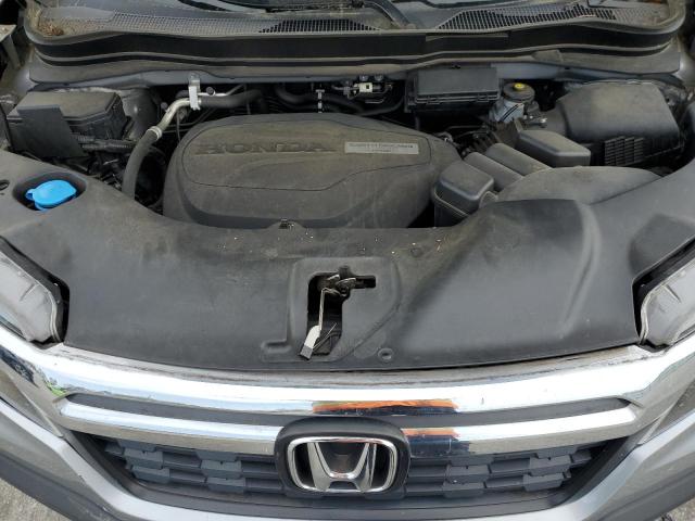 Фото 11 с аукциона – 2017 HONDA RIDGELINE с VIN 5FPYK2F55HB011740