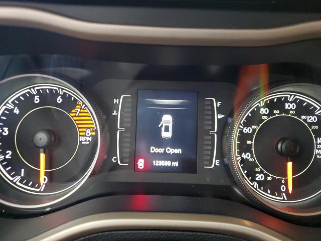 Photo 9 from auction – 2016 JEEP CHEROKEE L with VIN 1C4PJLCS9GW302467