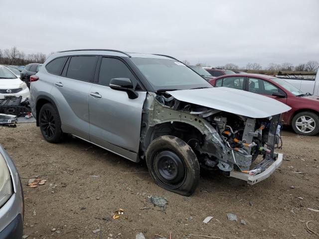 Photo 4 from auction – 2023 TOYOTA HIGHLANDER with VIN 5TDKDRBH2PS513083