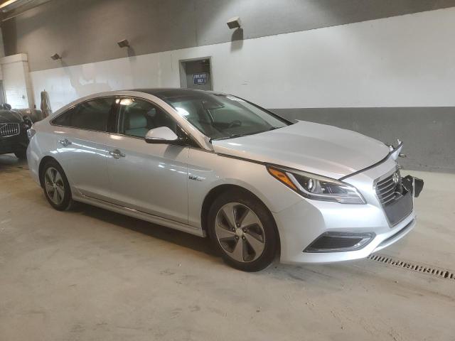 Photo 4 from auction – 2016 HYUNDAI SONATA HYB with VIN KMHE34L17GA016933