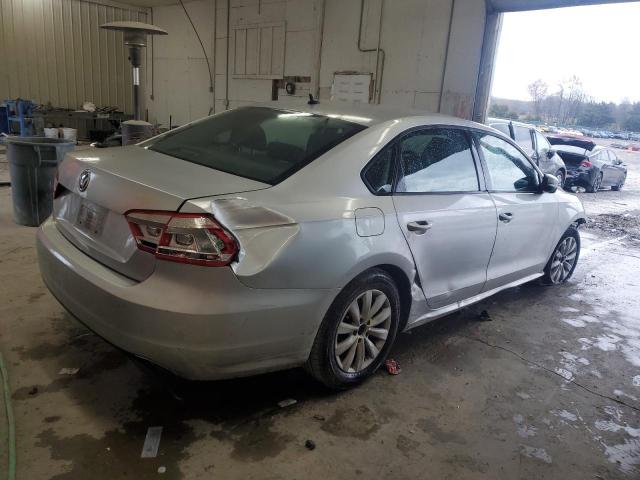 Photo 3 from auction – 2013 VOLKSWAGEN PASSAT S with VIN 1VWAP7A35DC039010