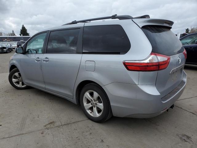 Photo 2 from auction – 2015 TOYOTA SIENNA LE with VIN 5TDKK3DC1FS583385