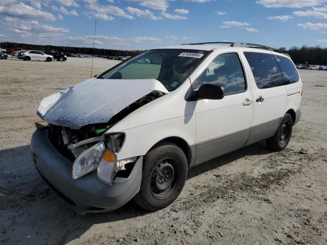 TOYOTA SIENNA CE 2000 with VIN 4T3ZF19C6YU310766 - Photo from auction