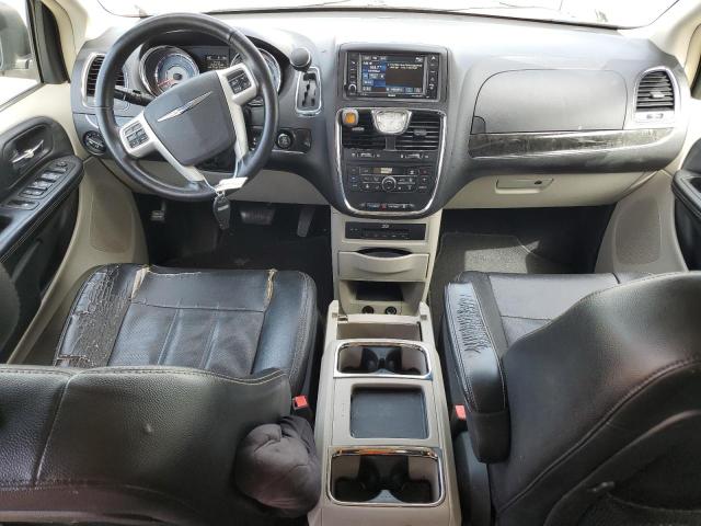 Photo 8 from auction – 2015 CHRYSLER TOWN & COU with VIN 2C4RC1CG2FR520762