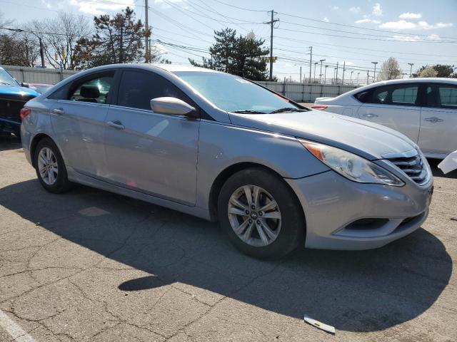 Photo 4 from auction – 2011 HYUNDAI SONATA GLS with VIN 5NPEB4AC2BH210184