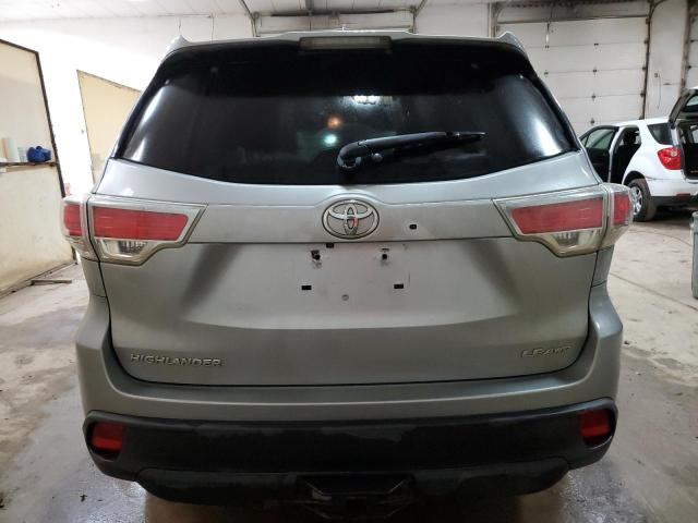 Photo 6 from auction – 2016 TOYOTA HIGHLANDER with VIN 5TDBKRFH8GS252140